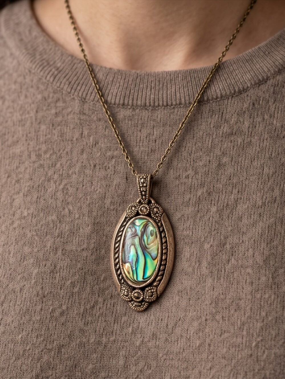 *VINTAGE* Abalone Shell And Marcesite 925 Sterling Silver Pendant